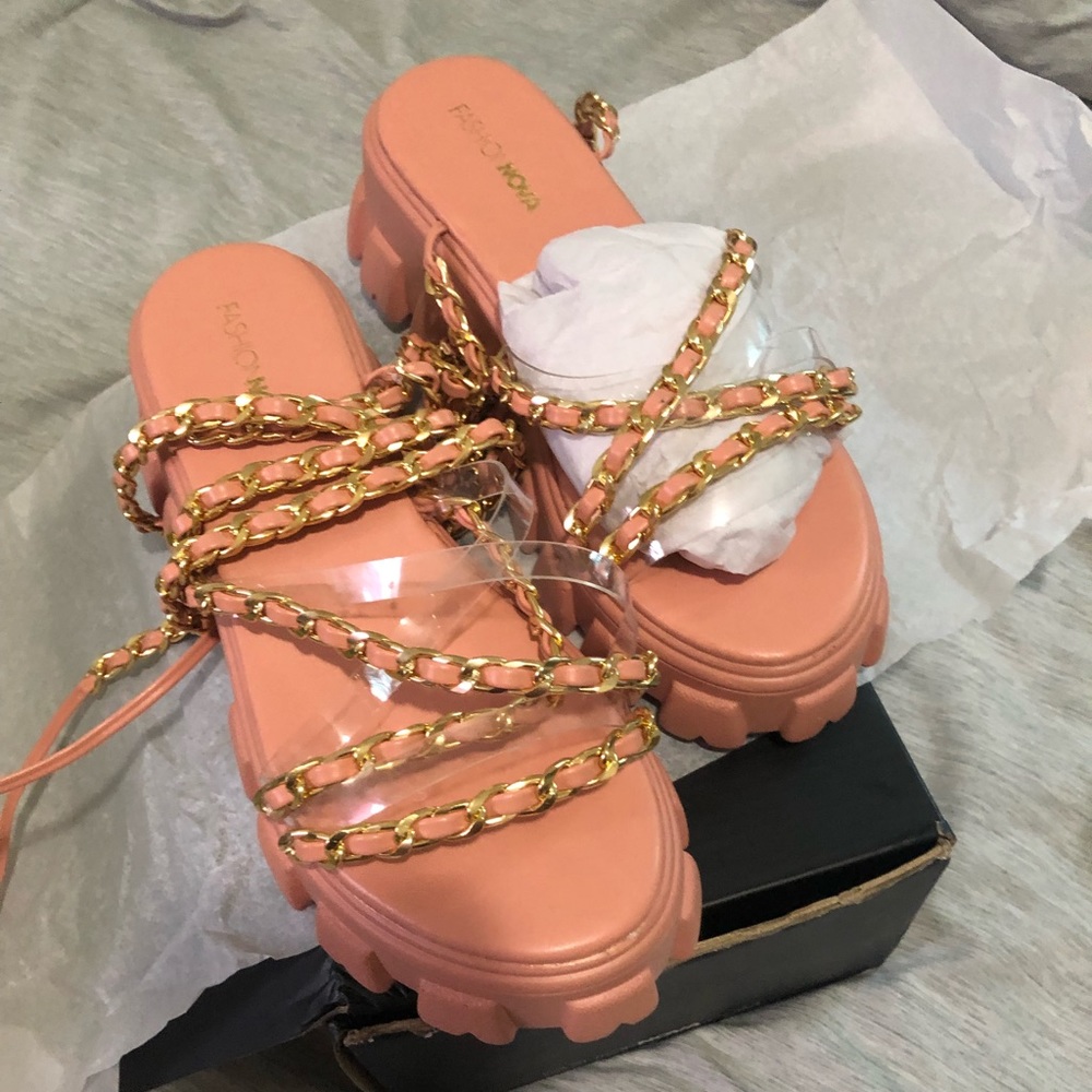 Brand new tie up sandals ❤️‍🔥